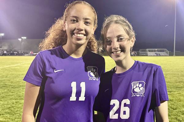 Mikala Amegasse converts game-winner, Hampshire outlasts Dundee-Crown for overtime victory