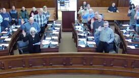 Lee County swears in new board, elects officers