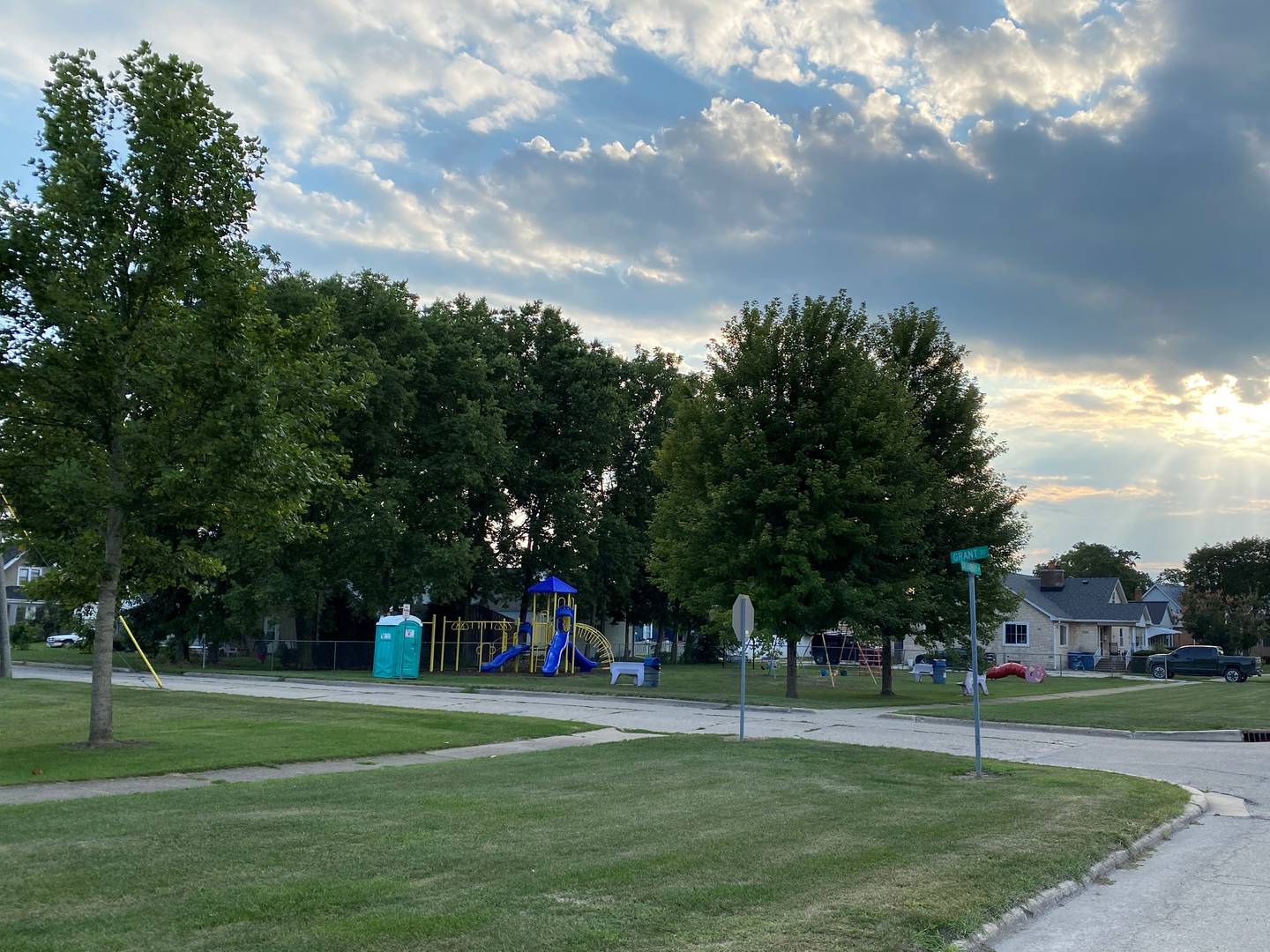 One corner of Broadway Park.