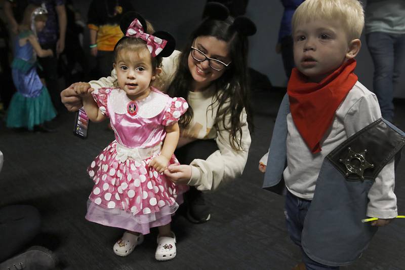 Photos Algonquin Area Public Library Halloween dance party Shaw Local