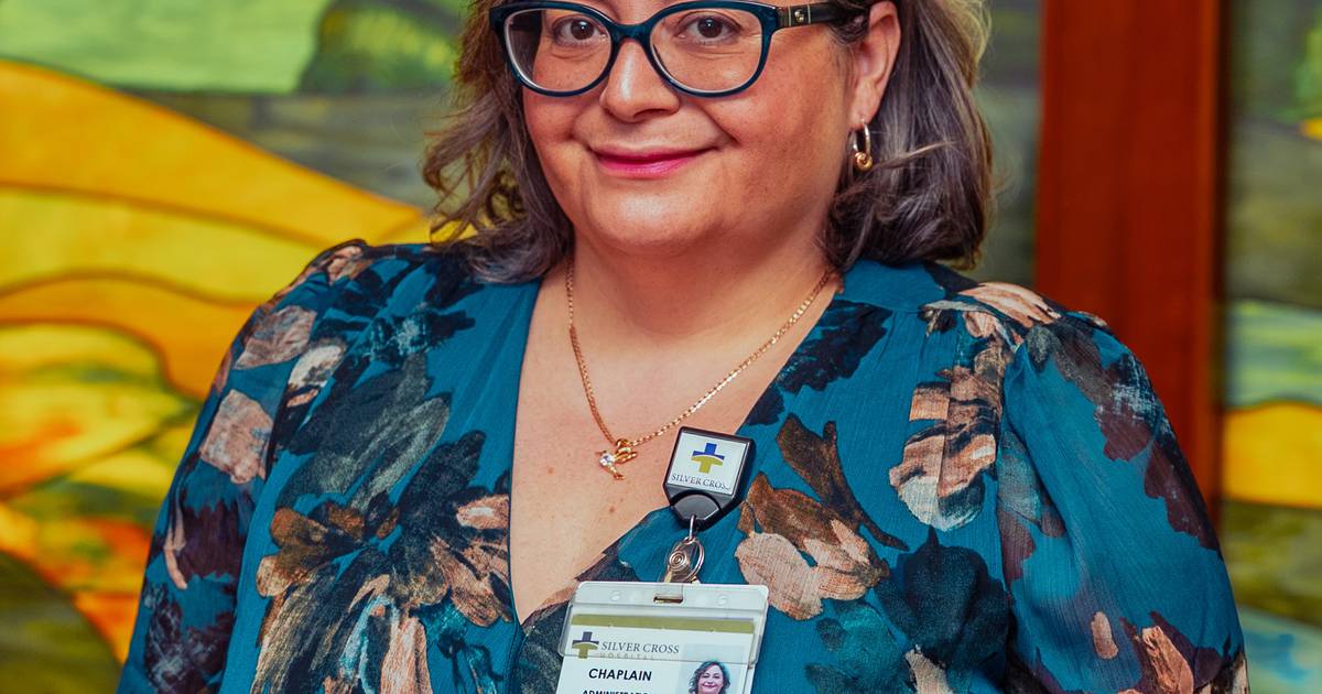 Hospital chaplain: Grief at holidays an act of love; find ways to stay connected