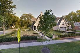 Hinsdale: Single-family home goes for $1.65 million