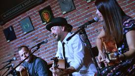 Live music and libations in Starved Rock Country 