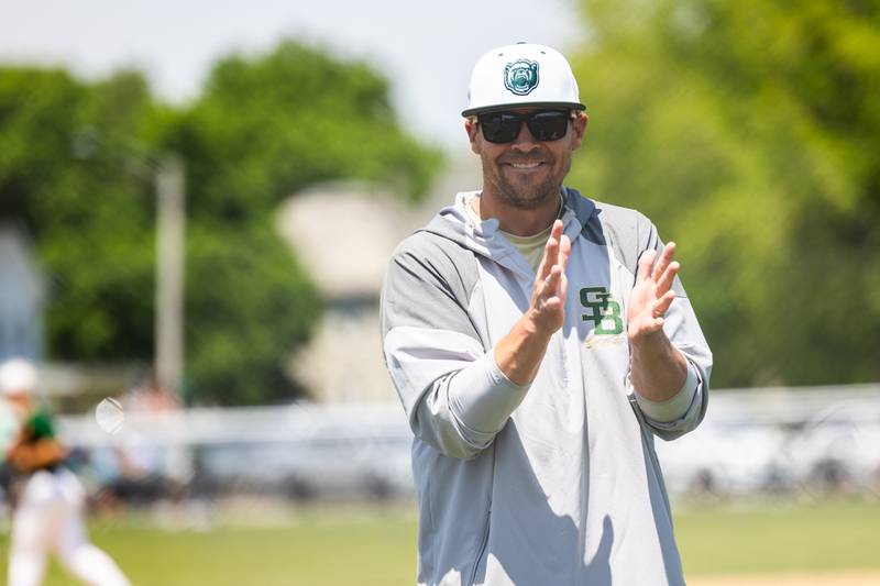 Garet Dinges of St. Bede claps on Saturday, May 24, 2025 at Stark County High School in Toulon.