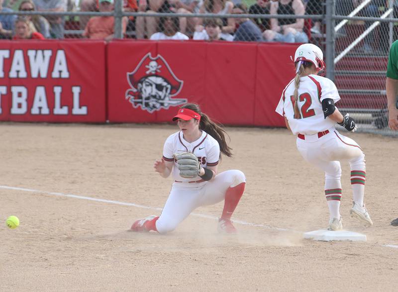 Photos LP vs Ottawa softball Shaw Local