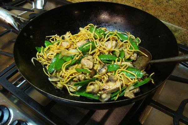 Popular Oglesby restaurant Oriental Kitchen reopens