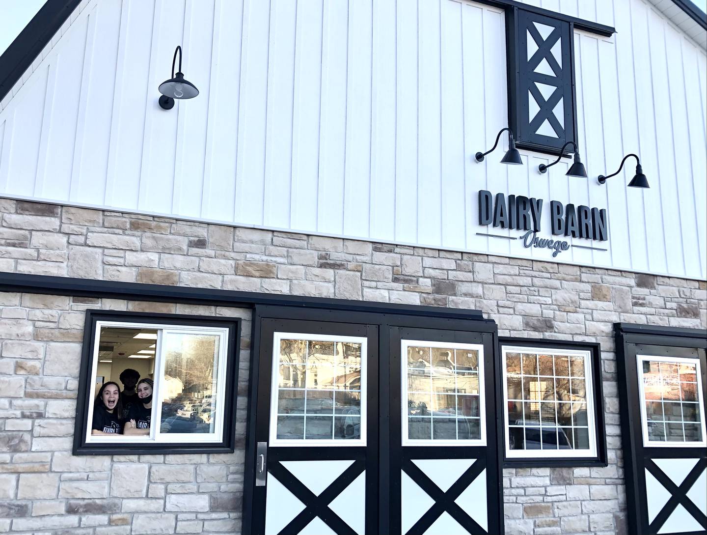 Dairy Barn staff ready to take orders at curbside order window. (David Petesch - @davidpetesch)