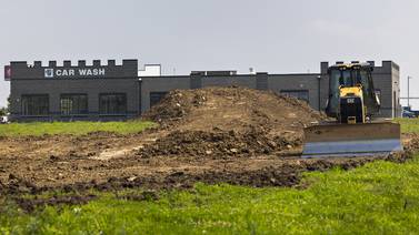 More businesses headed to Dixon’s Gateway development near I-88