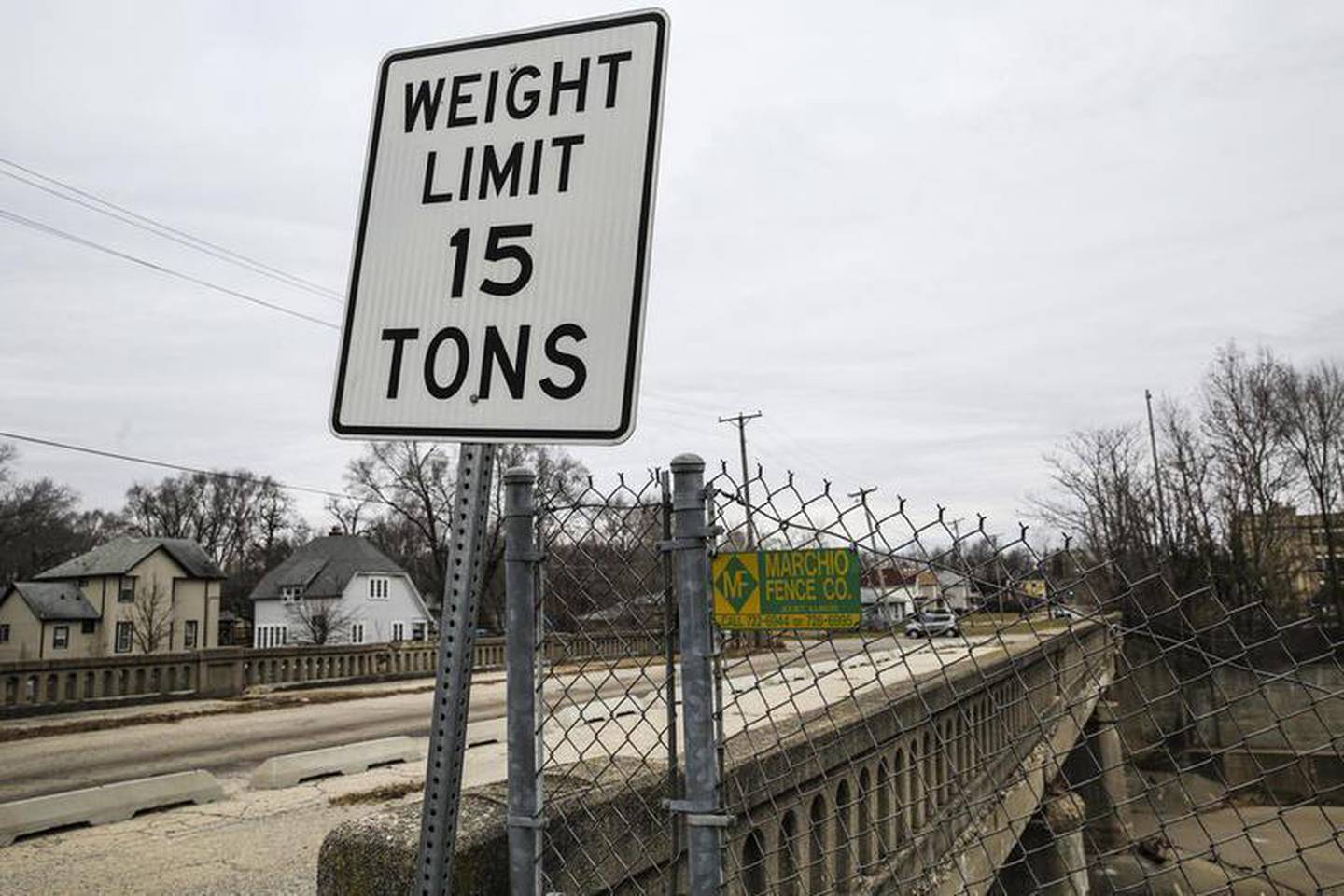 The Joliet City Council on Tuesday voted to abandon the Old Richard Street bridge that leads to two businesses and a vacant property.