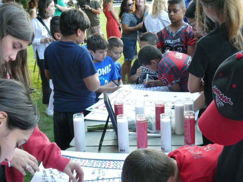 A prayer vigil and balloon release was held at Oriole Park in Chicago on Monday night, August 1, 2022 to mourn the loss of seven killed, including Lauren Dobosz and her four children, in a tragic car crash that occurred Sunday on I-90 near Hampshire.