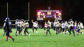 Manteno gets late go-ahead score, sack at buzzer to hold on at Peotone