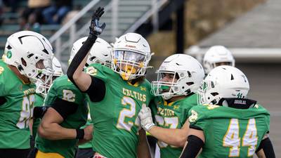 Photos: Providence vs. Washington, 5A varsity football