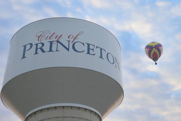 Logan Junior High recognizes citizenship award winners