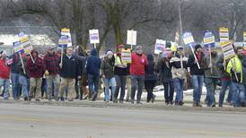 Teamsters gearing up for possible strike against IDOT