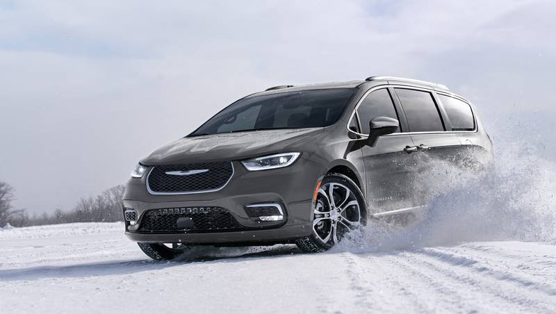 The 2025 Chrysler Pacifica offers available all-wheel drive (AWD) with the most advanced AWD system in its class.