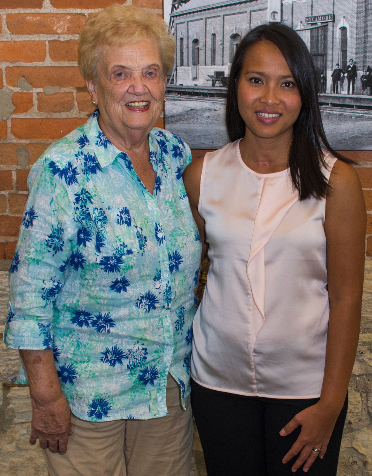 Yvonne Johnson (left) and 20126 2016 Renaissance Scholarship recipient Anousone “Gayle” Bouttaphanh