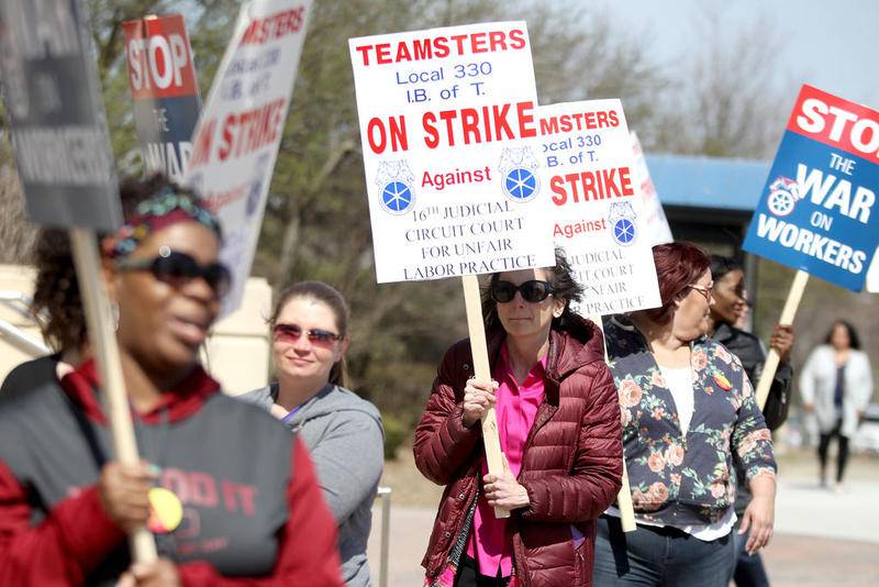 Kane County court employees pledge to continue strike Shaw Local