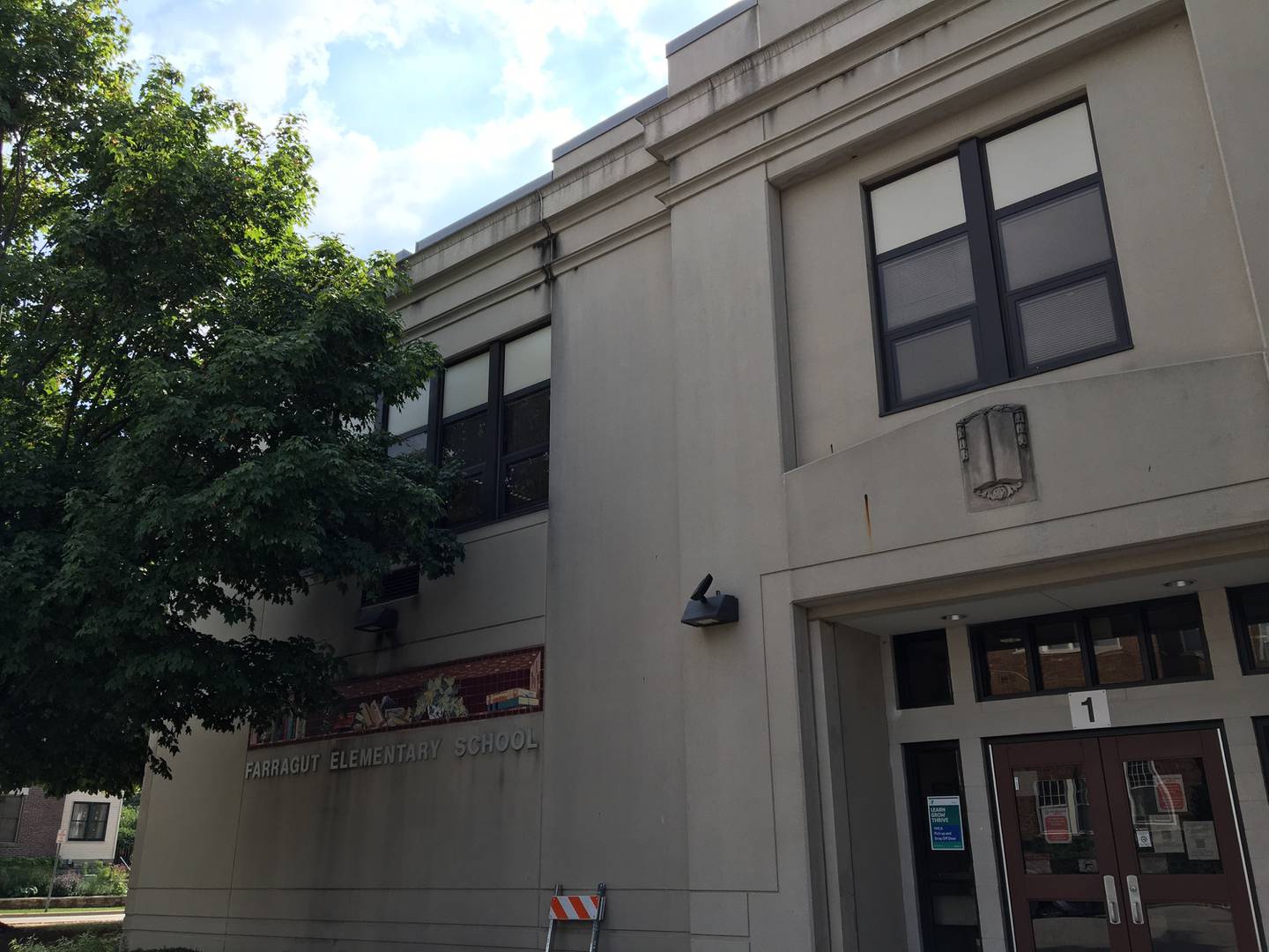 Farragut Elementary School, 701 Glenwood Avenue, Joliet, seen on Wednesday August 18, 2021. The school is part of Joliet Public Schools District 86.