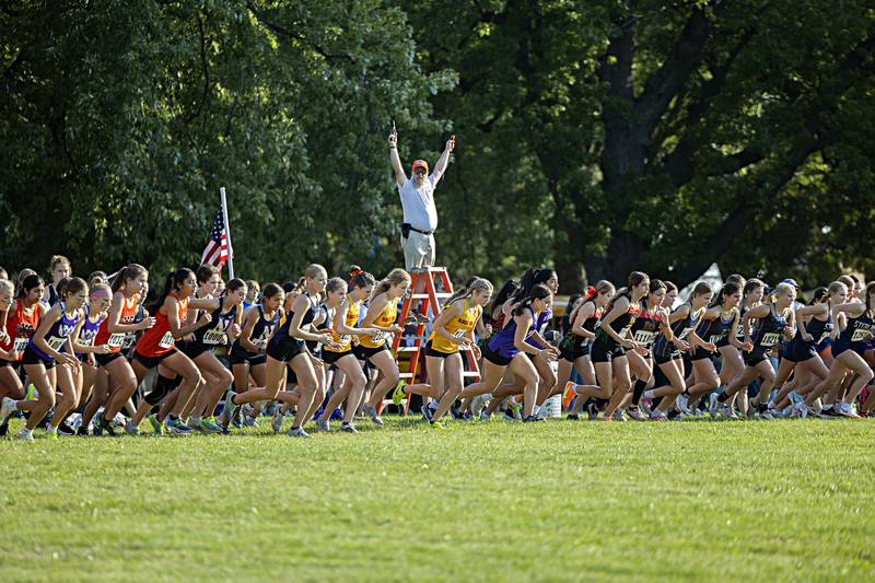 The girls varsity race kicks off Saturday, Sept. 23, 2023 at Hoover Park in Sterling.
