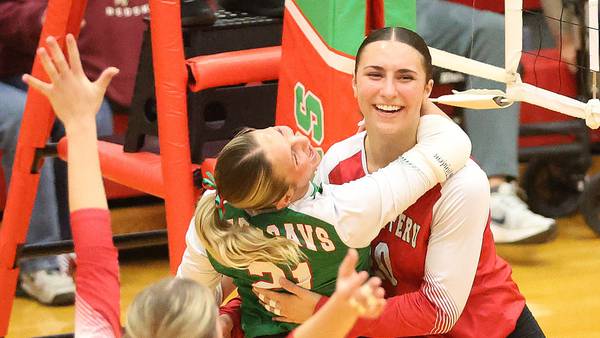 In front of big home crowd, L-P wins sectional semifinal over Morris