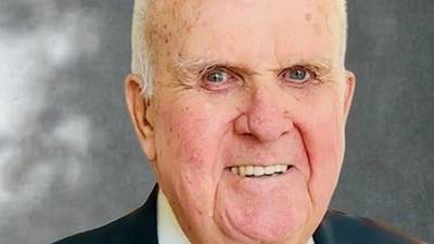Kevin Reardon, last president of First National Bank of Joliet, dies