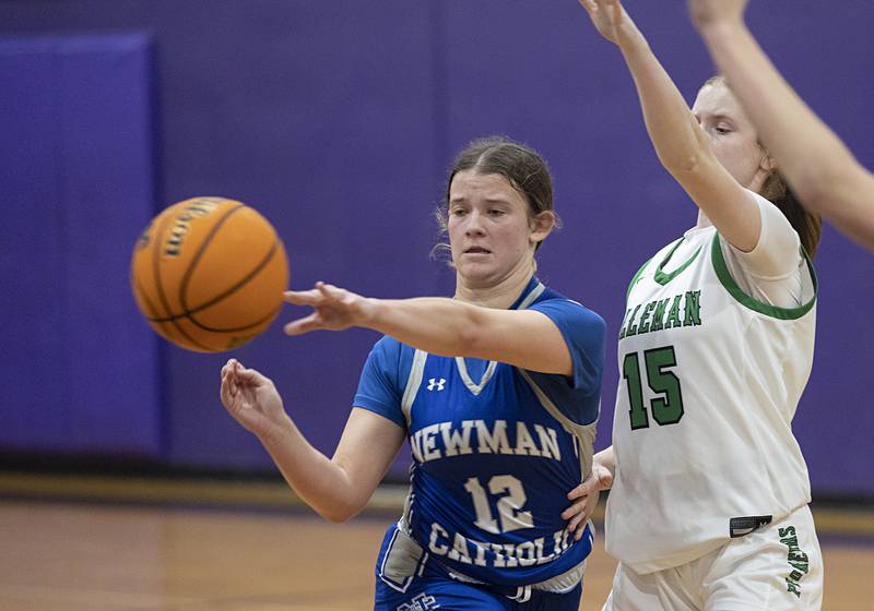 Newman’s Lucy Oetting makes a pass against Alleman Friday, Dec. 26, 2025, at the Duchesses Basketball Christmas Classic.