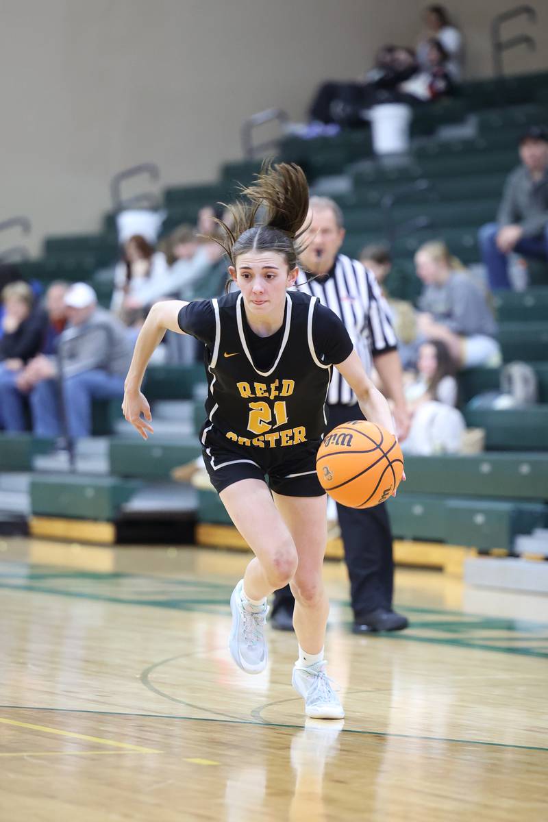 Reed-Custer's Alyssa Wollenzien drives to the lane during the Comets' 50-43 victory over Coal City on Monday, Jan. 11, 2026.
