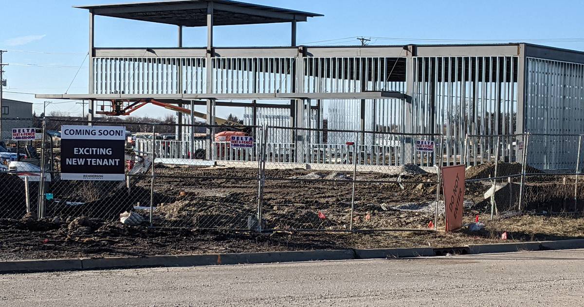 Construction begins on new grocery store in Oswego