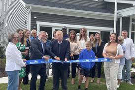 Batavia Chamber marks Pulte Homes new subdivision