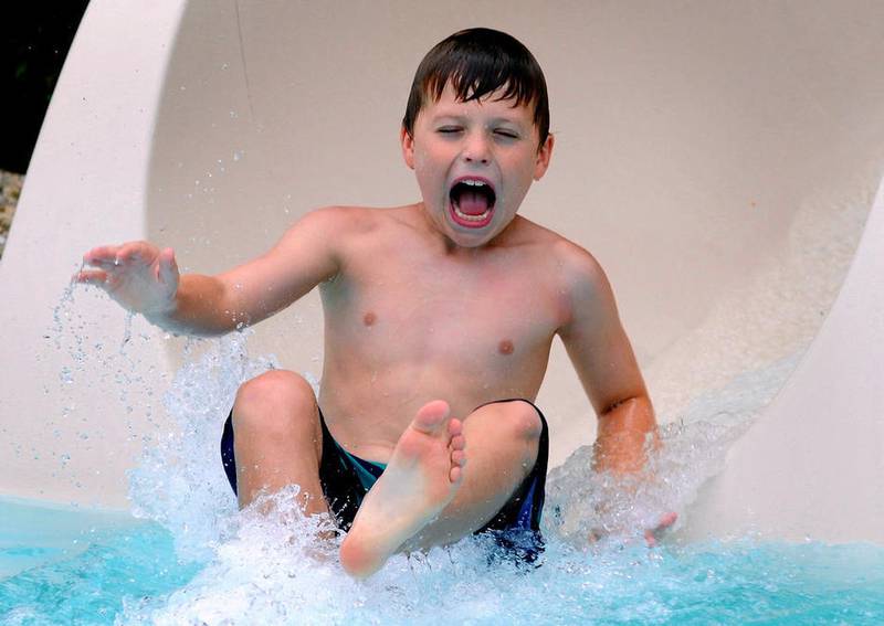 Warm summer boosts attendance at Glen Ellyn's Sunset Pool Shaw Local