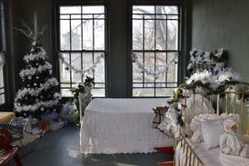 Ellwood House Museum announces holiday events for 2025