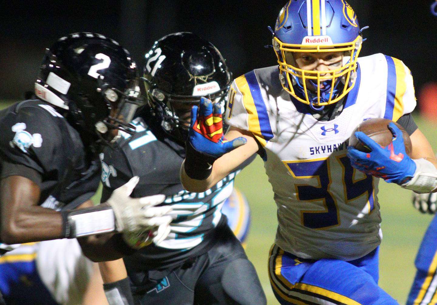 Johnsburg’s Duke Mays runs the ball in varsity football on Friday Sept. 27, 2024, at Woodstock North High School in Woodstock.