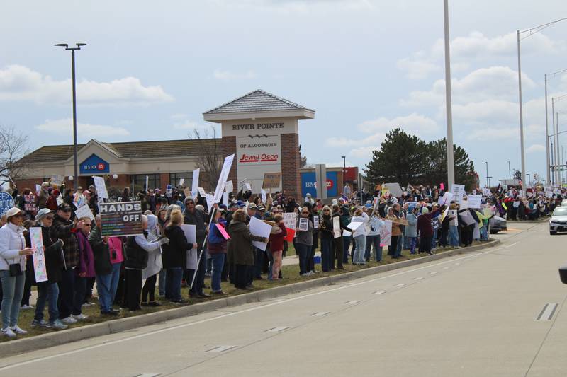 An estimated 2,000 people lined up along Randall Road in Algonquin on April 5, 2025 during the "Hands Off" protest.