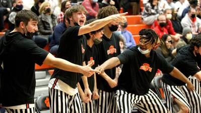 Photos: Wheaton Warrenville South vs. Benet in Martin Luther King Tournament final
