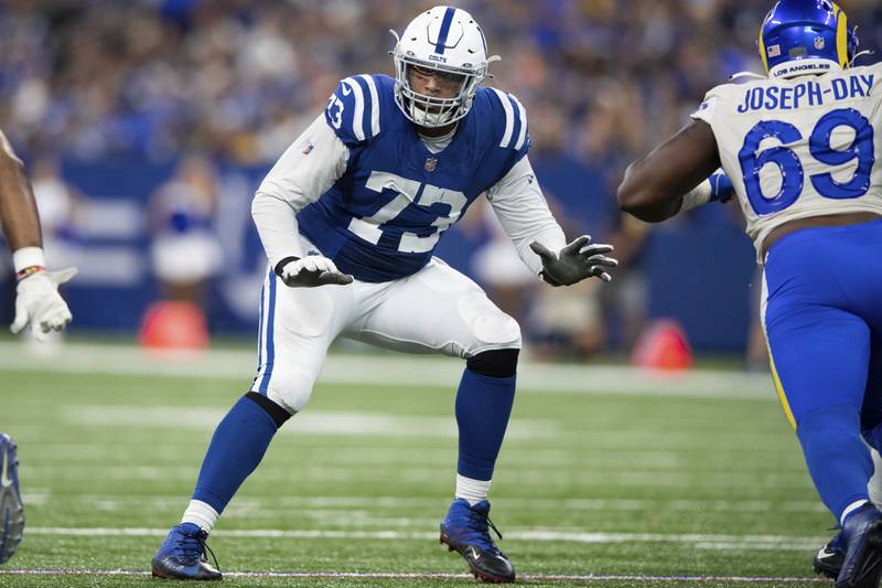 Indianapolis Colts tackle Julién Davenport drops into pass protection against the Los Angeles Rams on Sept. 19, 2021 in Indianapolis.