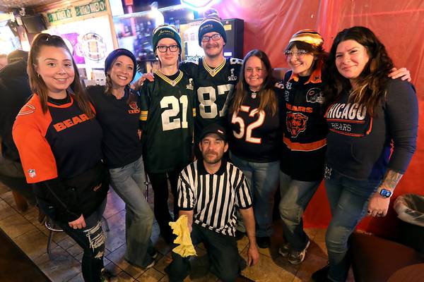 Divided loyalties: Bears, Packers fans share the love in McHenry County, sometimes in same family