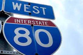 3 crashes along I-80 in Joliet involving 11 vehicles