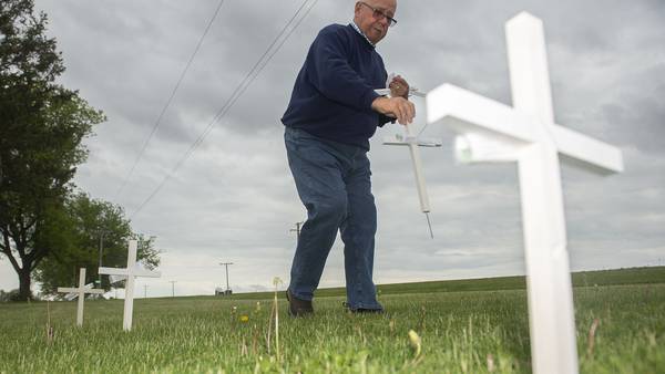 Old machines, new life at Sterling farm show