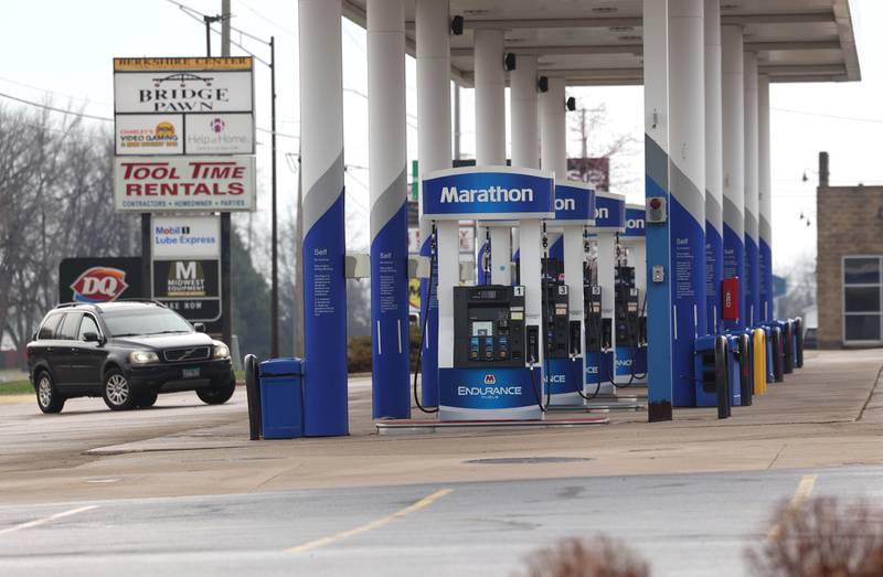 A vehicle pulls into the Marathon on Sycamore Road near Hopkins Park Tuesday, March 31, 2026, in DeKalb.