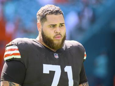 Where the Chicago Bears’ left tackle situation stands a week into NFL free agency