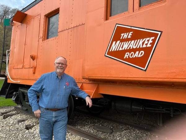 Former Reagan boyhood home director becomes train specialist at Iowa museum