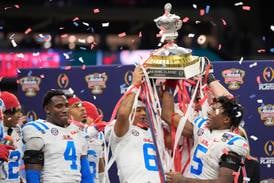 Chambliss, Carneiro lift Mississippi past Georgia 39-34 in Sugar Bowl and into CFP semifinals