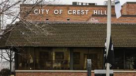 Crest Hill approves plan to demolish old city hall, replace with  gas station