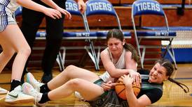 Photos: Thursday's Princeton Holiday Girls Tournament 