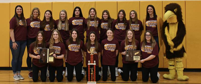 Saratoga’s 8th Grade girls volleyball team is headed to state on Friday to compete in the IES 8-3A State Tournament at Pana High School.