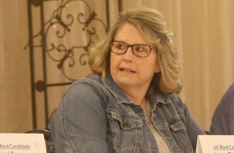 Mendota 4th Ward candidate Shallen Gross speaks during a candidate forum on Tuesday, March 11, 2025 at the Mendota Civic Center. The event was put on by the Mendota Chamber of Commerce.