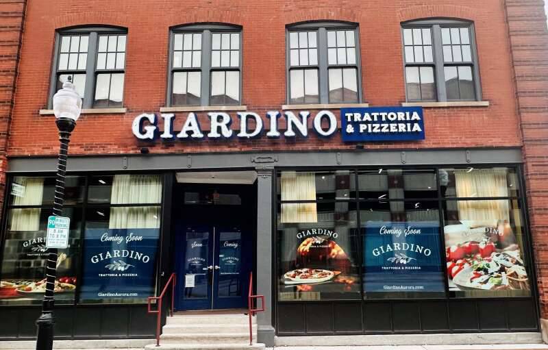 Giardino Trattoria & Pizzeria had a ribbon-cutting ceremony Nov. 15 at 12 N. River St., in the historic Hobbs Building in Aurora.