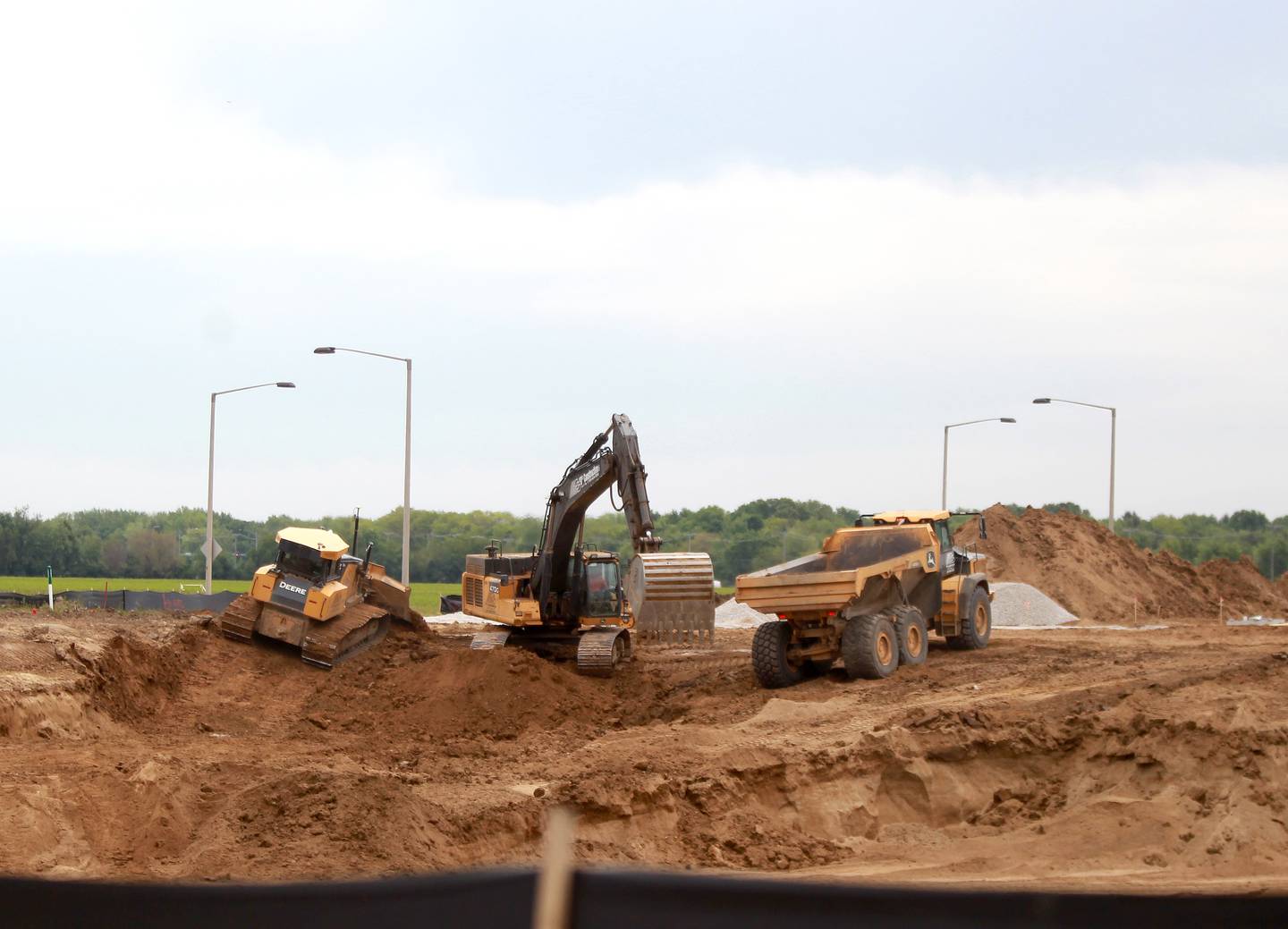 Construction has begun for a Costco on a 33.14 acre site at the northwest corner of Veterans Parkway and Countryside Parkway in the Yorkville Crossing development area.