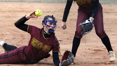 Photos: Northwest Herald Softball Outtakes from the week of March 19-25