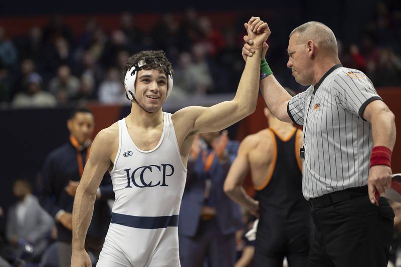 IC Catholic’s Frank Nitti wins the 2A 144 pound class Saturday, Feb. 21, 2026, at the IHSA wrestling finals in Champaign.